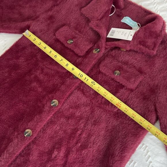 Southern Shirt Feather Knit Shacket - Picture 11 of 12